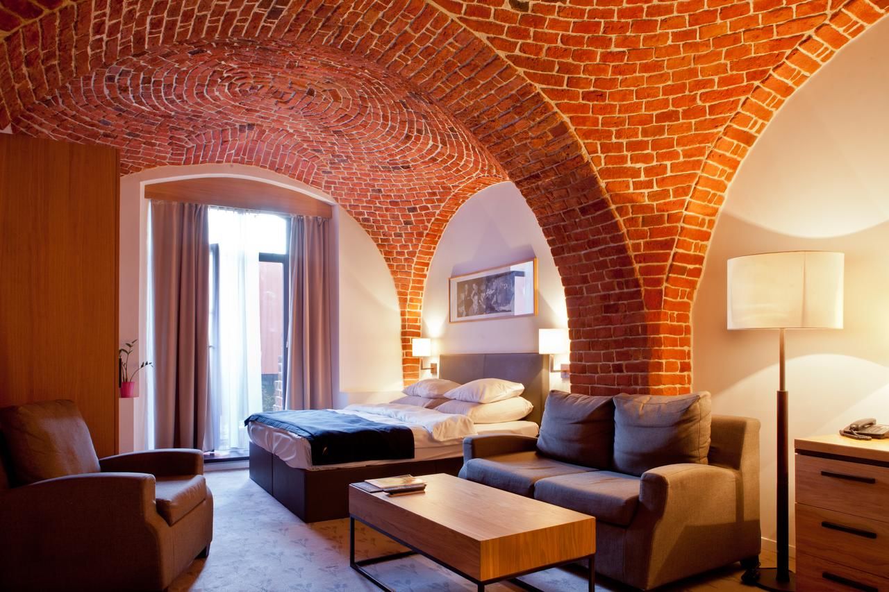 Отель The Granary - La Suite Hotel Вроцлав